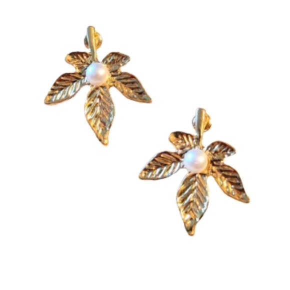 💲6️⃣ Bundled ✔️Leaf Faux Pearl Earring  Floral Medium Size - Picture 1 of 6